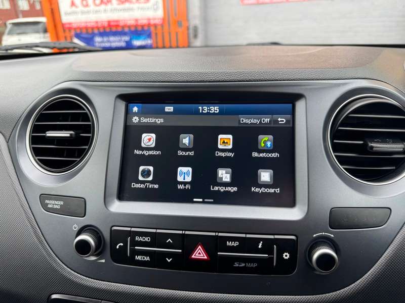 2018 HYUNDAI I10 2018 HYUNDAI I10