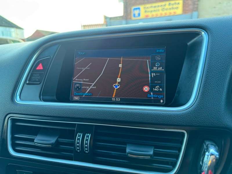 2015 AUDI Q5 2015 AUDI Q5