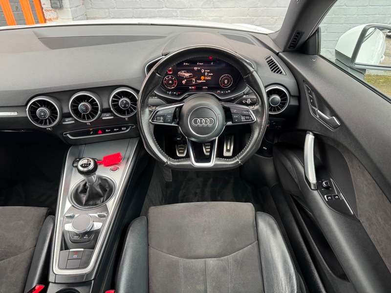 2015 AUDI TT 2015 AUDI TT