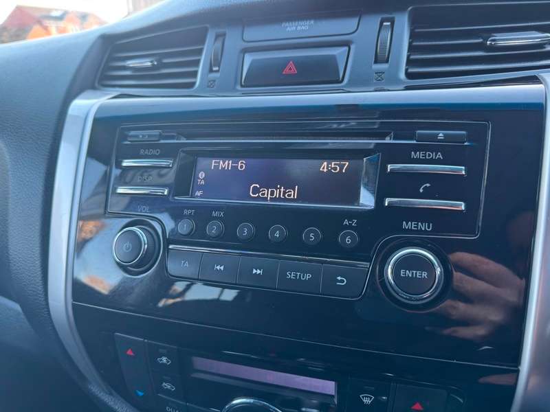 2016 NISSAN NAVARA 2016 NISSAN NAVARA