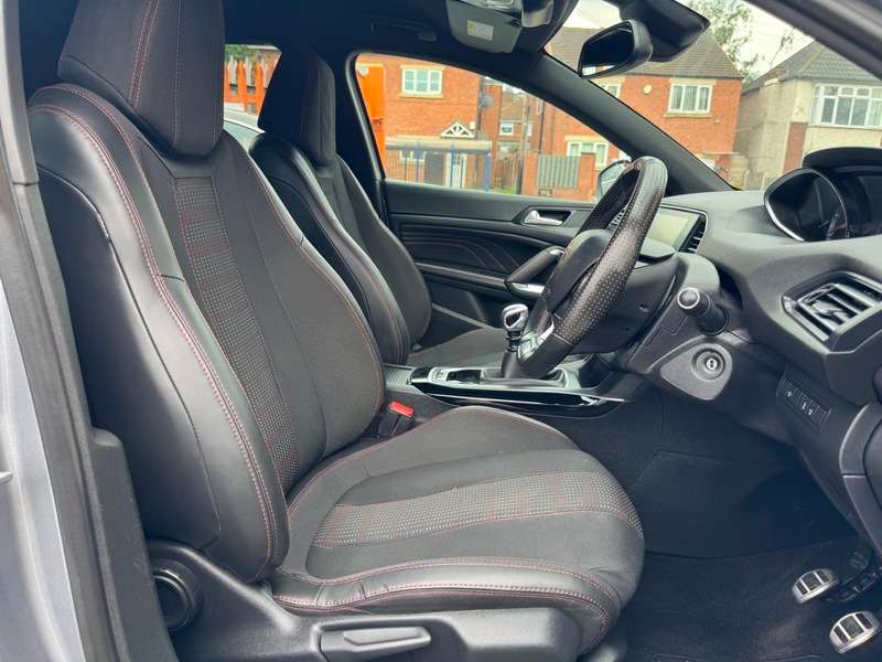 2016 PEUGEOT 308 2016 PEUGEOT 308