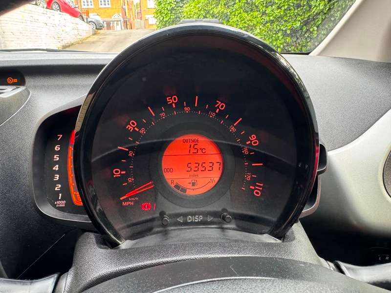 2016 TOYOTA AYGO 2016 TOYOTA AYGO