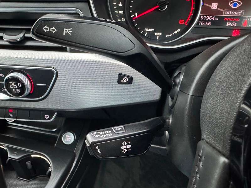 2017 AUDI A4 2017 AUDI A4