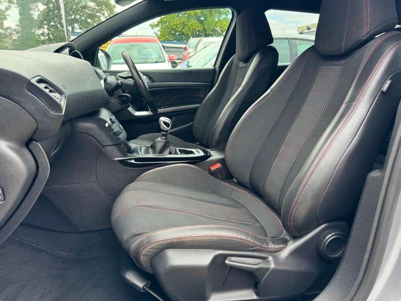 2016 PEUGEOT 308 2016 PEUGEOT 308