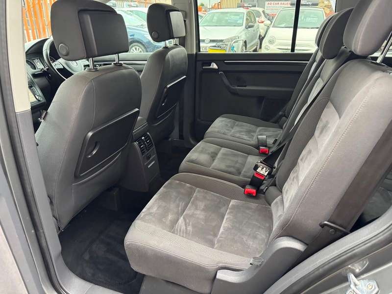 2014 VOLKSWAGEN TOURAN 2014 VOLKSWAGEN TOURAN