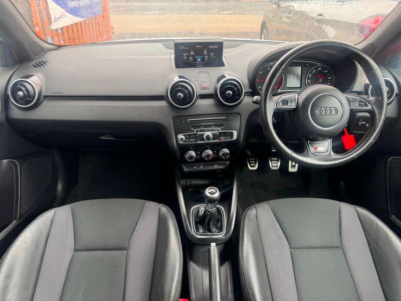 2015 AUDI A1 2015 AUDI A1