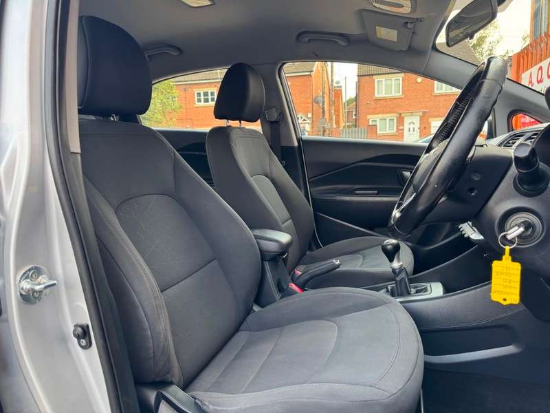 2014 KIA RIO 2014 KIA RIO