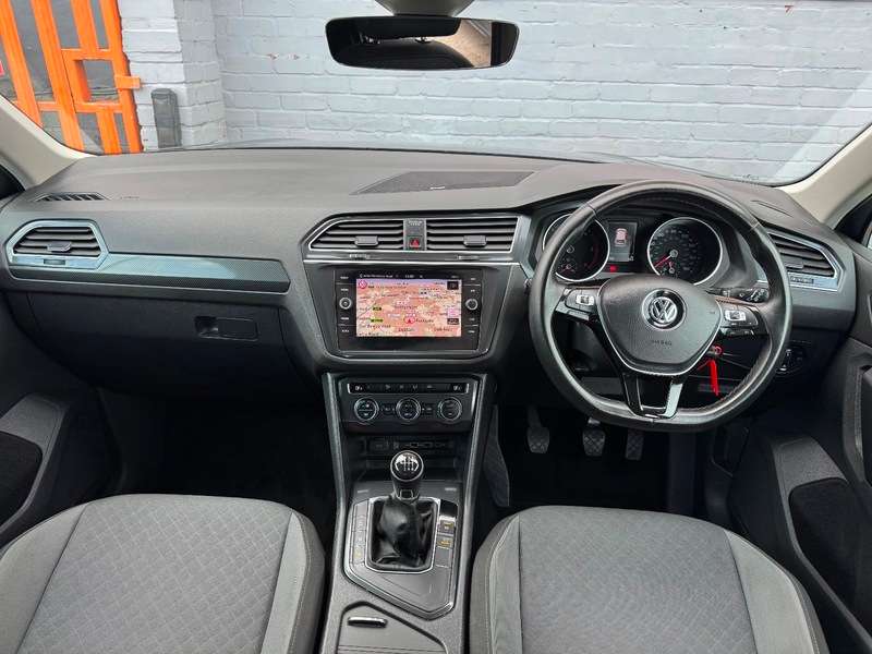 2018 VOLKSWAGEN TIGUAN 2018 VOLKSWAGEN TIGUAN