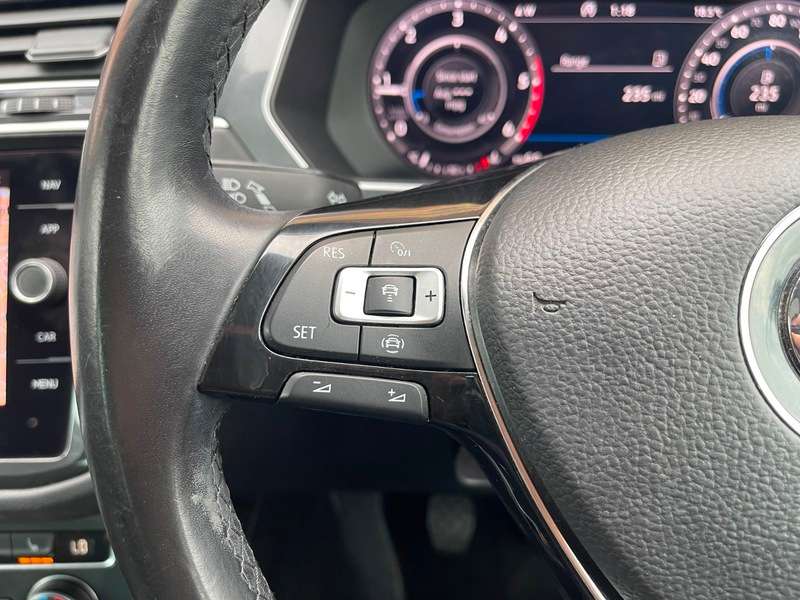 2019 VOLKSWAGEN TIGUAN 2019 VOLKSWAGEN TIGUAN