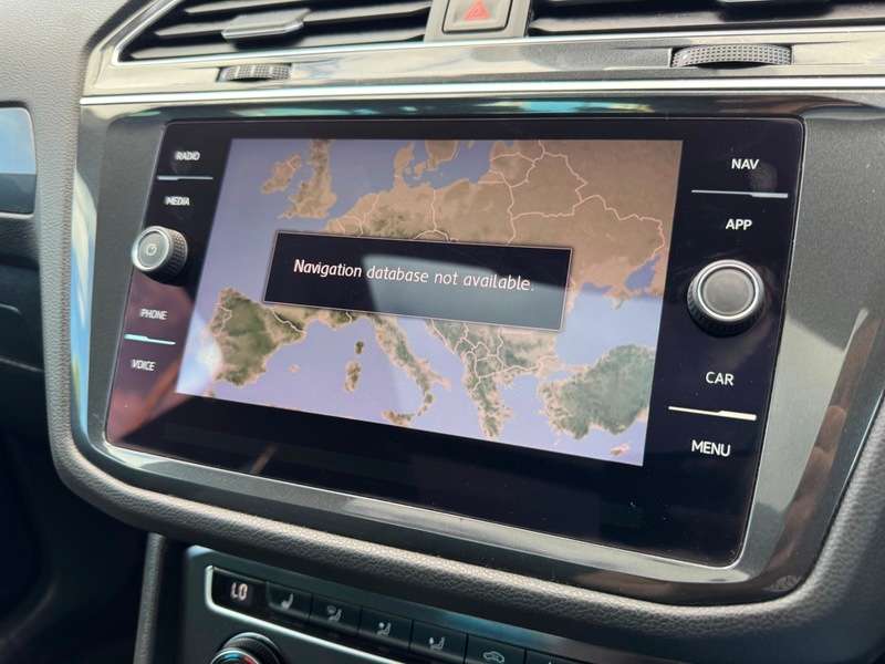 2018 VOLKSWAGEN TIGUAN 2018 VOLKSWAGEN TIGUAN
