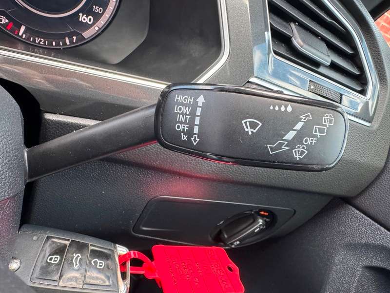2018 VOLKSWAGEN TIGUAN 2018 VOLKSWAGEN TIGUAN