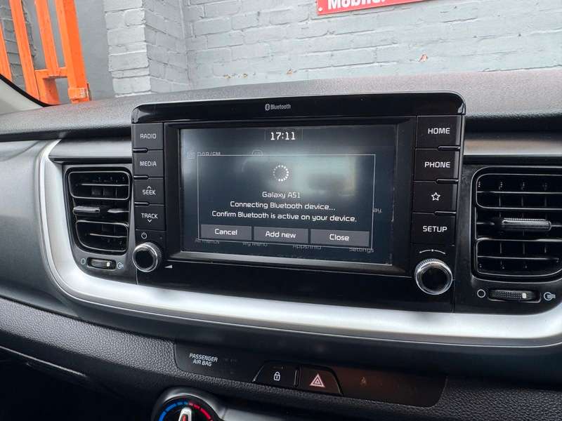 2019 KIA STONIC 2019 KIA STONIC