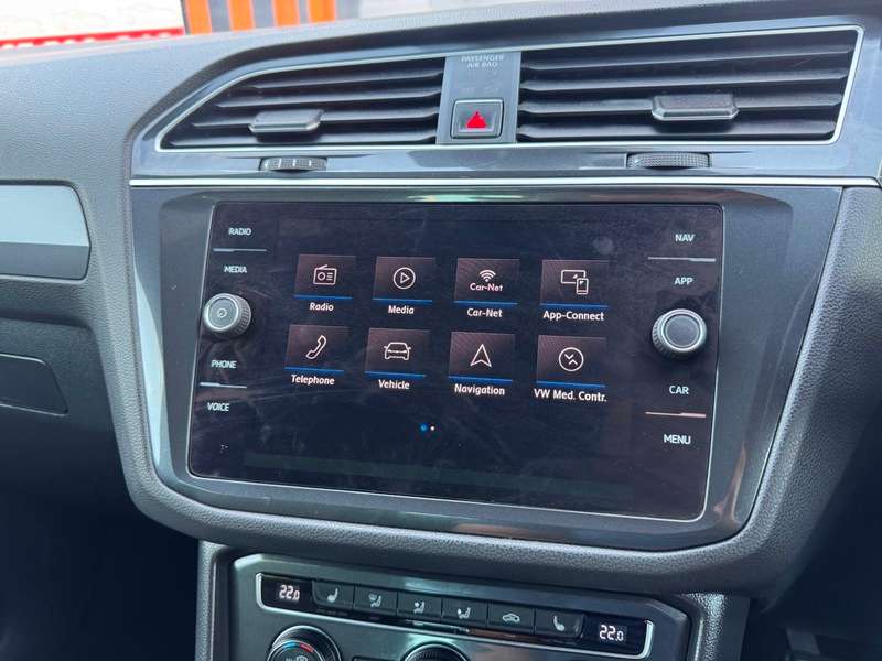 2017 VOLKSWAGEN TIGUAN 2017 VOLKSWAGEN TIGUAN