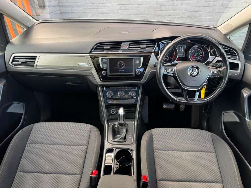 2016 VOLKSWAGEN TOURAN 2016 VOLKSWAGEN TOURAN