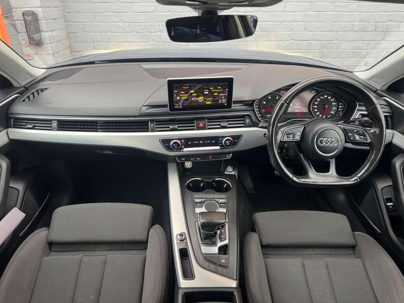 2017 AUDI A4 2017 AUDI A4