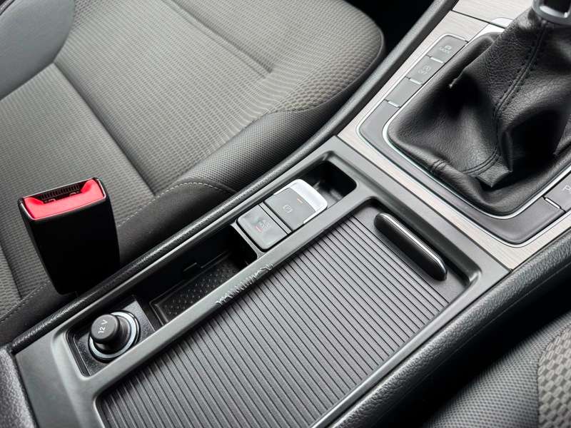 2016 VOLKSWAGEN GOLF 2016 VOLKSWAGEN GOLF