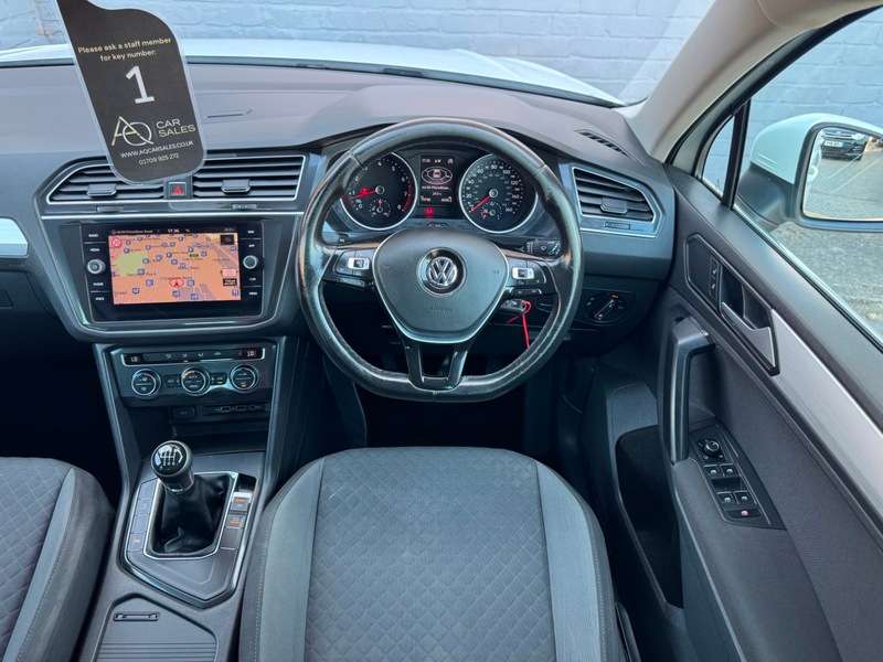 2018 VOLKSWAGEN TIGUAN 2018 VOLKSWAGEN TIGUAN