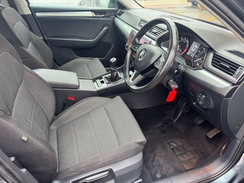 2019 SKODA SUPERB 2019 SKODA SUPERB