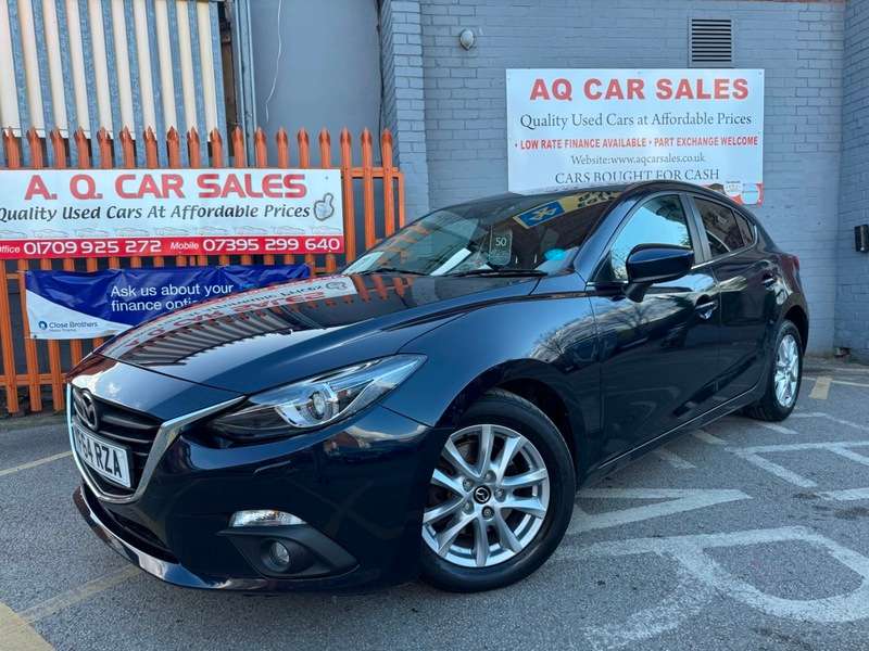 A 2014 MAZDA 3 SE-L NAV A 2014 MAZDA 3 SE-L NAV