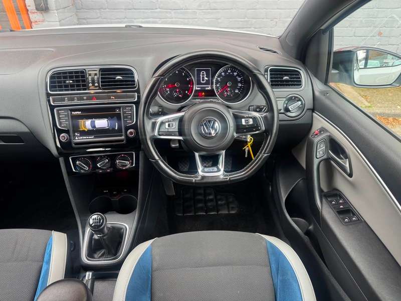 2016 VOLKSWAGEN POLO 2016 VOLKSWAGEN POLO