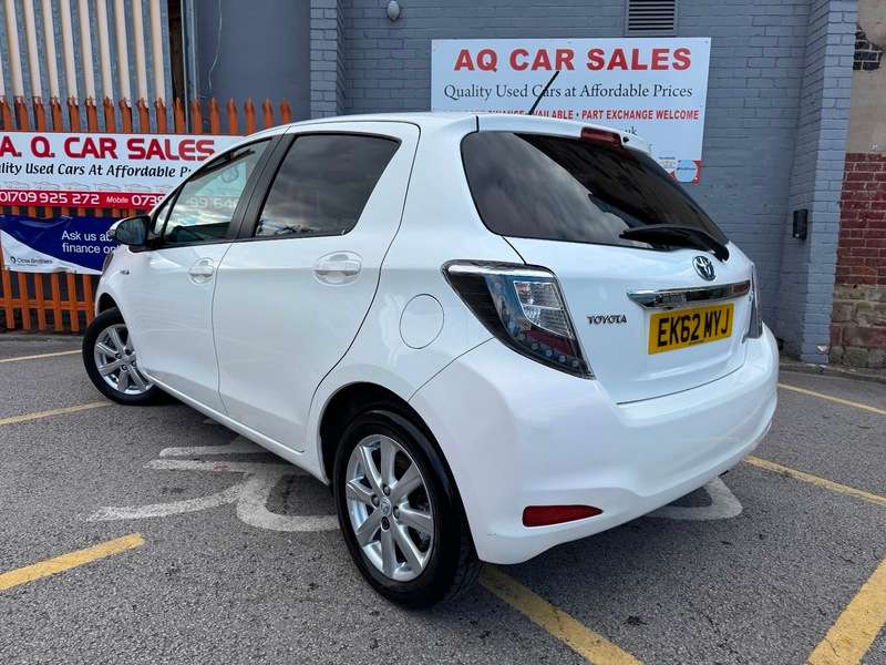 2012 TOYOTA YARIS 2012 TOYOTA YARIS