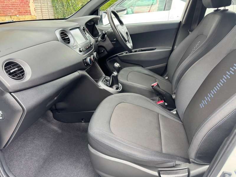 2018 HYUNDAI I10 2018 HYUNDAI I10