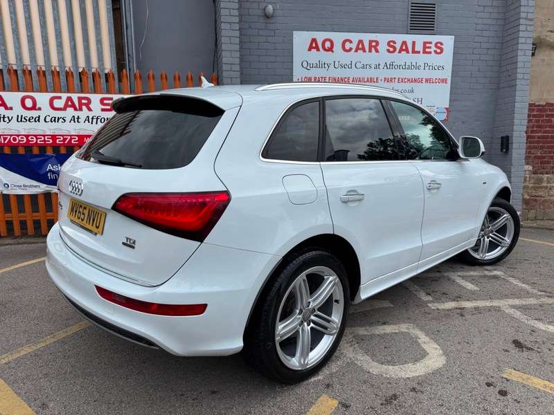 2015 AUDI Q5 2015 AUDI Q5