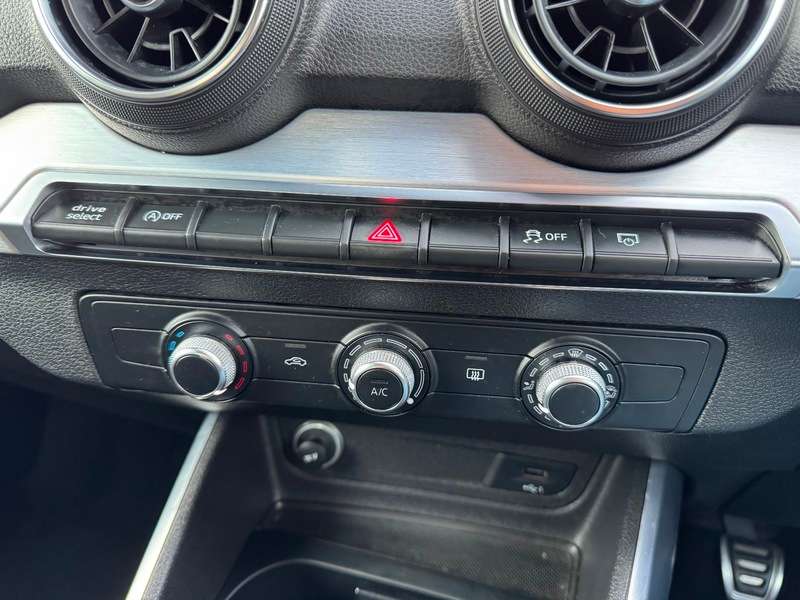 2017 AUDI Q2 2017 AUDI Q2