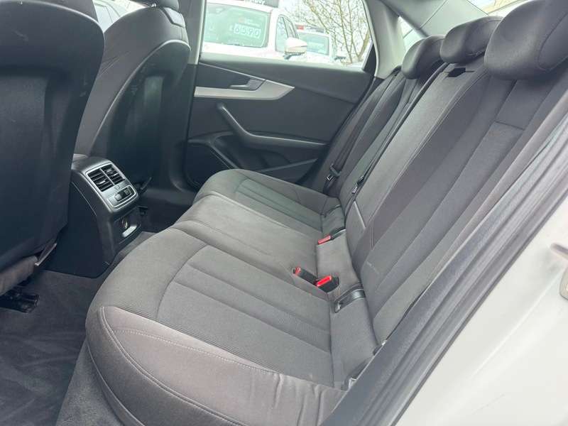 2016 AUDI A4 2016 AUDI A4