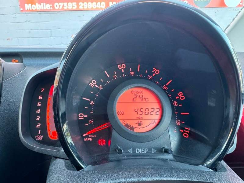 2017 TOYOTA AYGO 2017 TOYOTA AYGO
