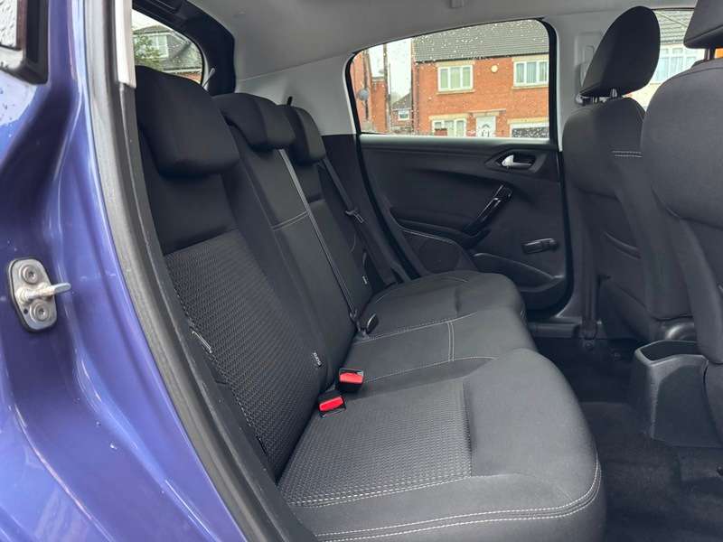 2016 PEUGEOT 208 2016 PEUGEOT 208