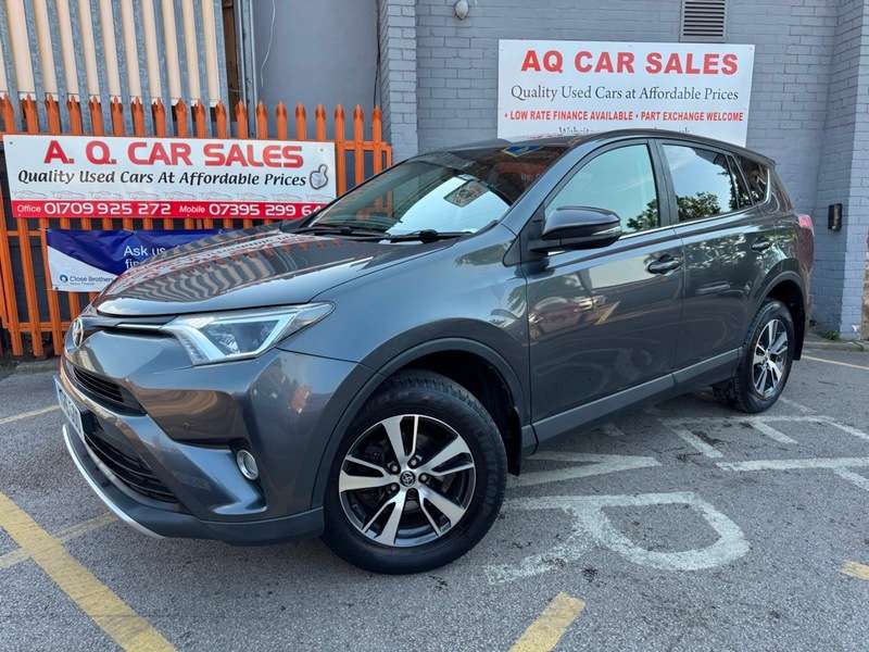 A 2016 TOYOTA RAV4 D-4D BUSINESS EDITION A 2016 TOYOTA RAV4 D-4D BUSINESS EDITION