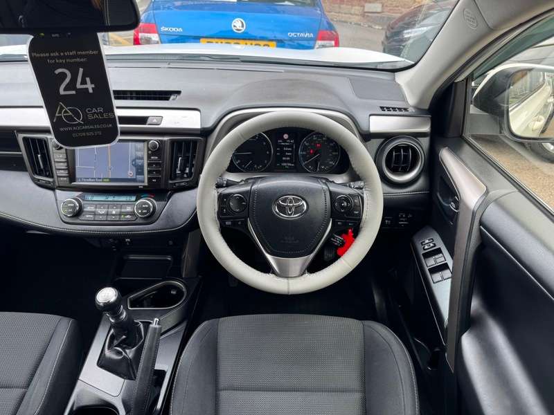 2017 TOYOTA RAV4 2017 TOYOTA RAV4