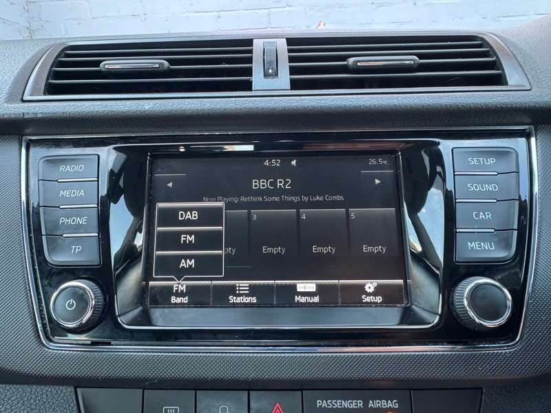 2015 SKODA FABIA 2015 SKODA FABIA