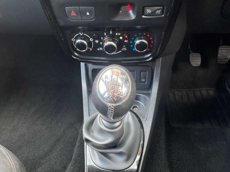 2014 DACIA DUSTER 2014 DACIA DUSTER