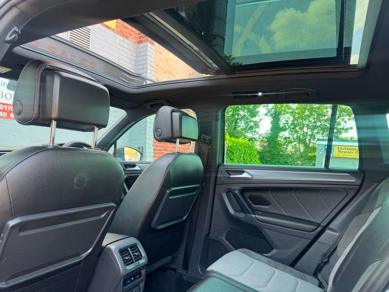 2017 VOLKSWAGEN TIGUAN 2017 VOLKSWAGEN TIGUAN