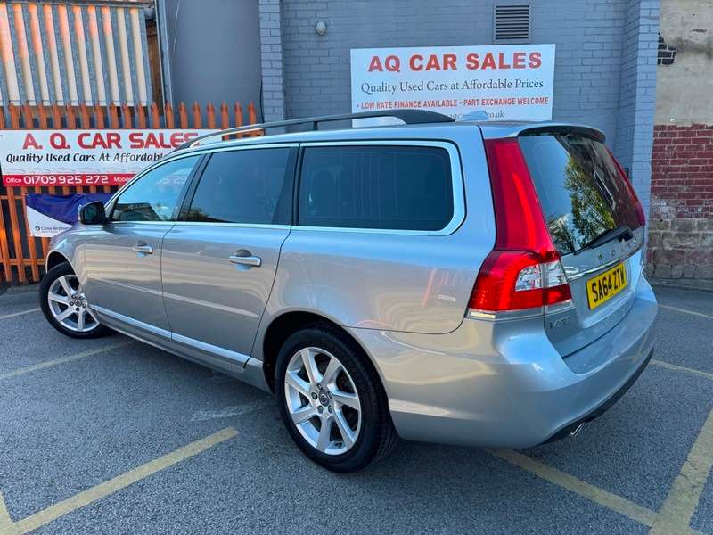 2014 VOLVO V70 2014 VOLVO V70