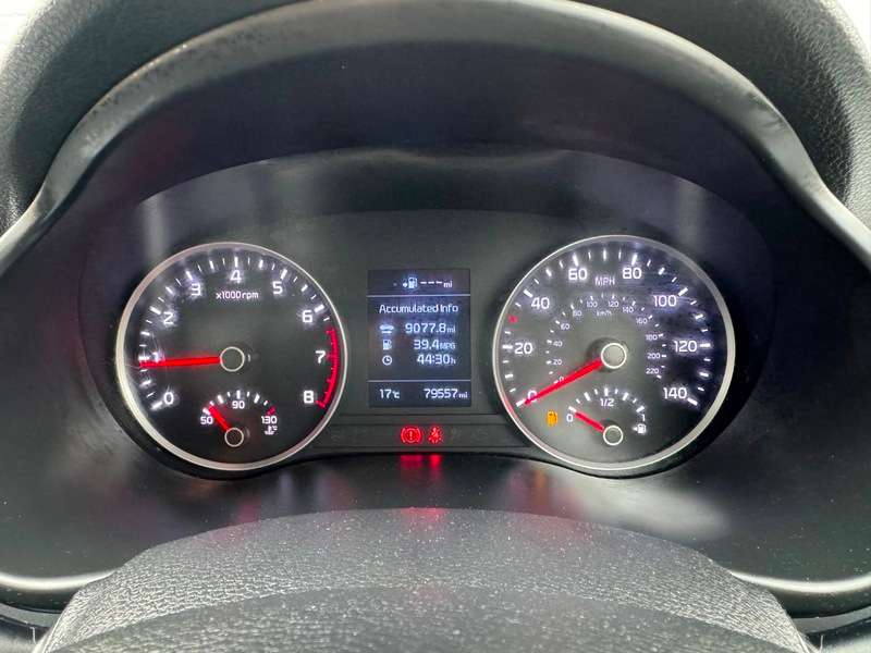 2019 KIA STONIC 2019 KIA STONIC