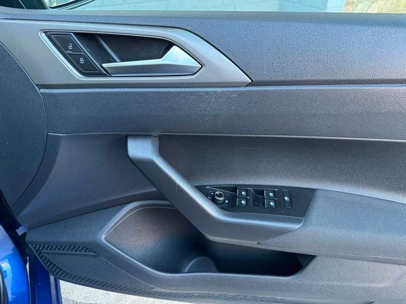 2019 VOLKSWAGEN POLO 2019 VOLKSWAGEN POLO