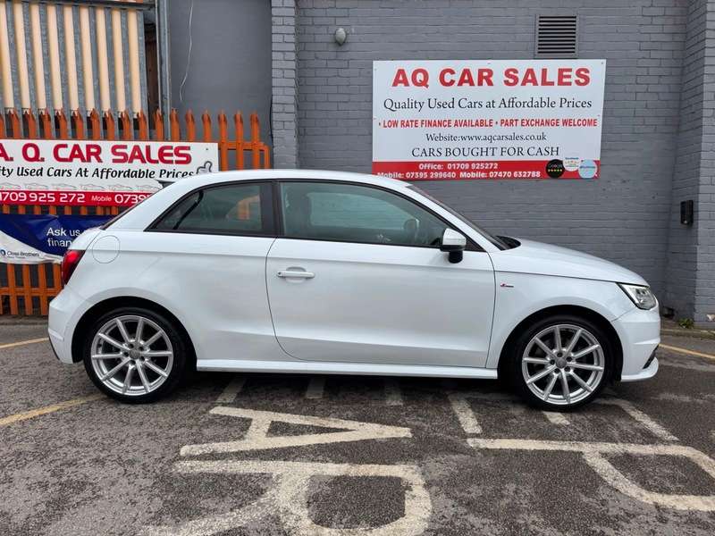 2015 AUDI A1 2015 AUDI A1