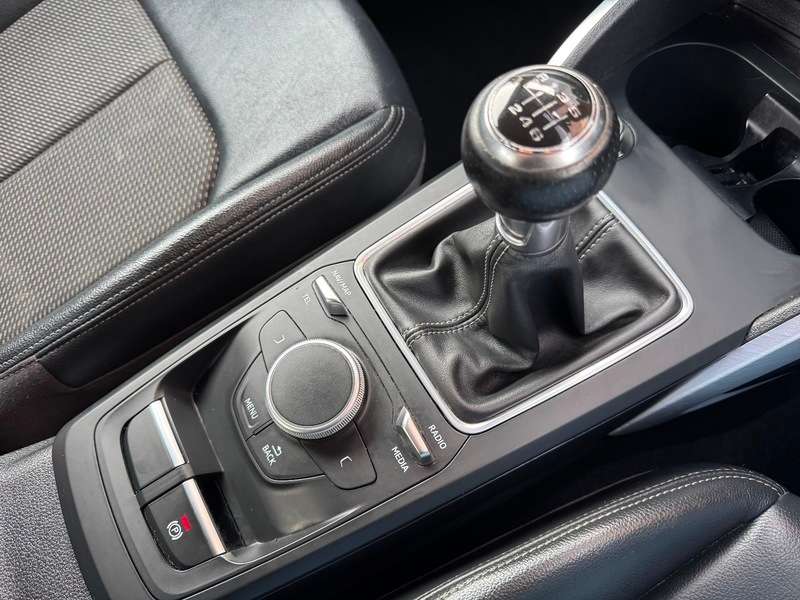 2017 AUDI Q2 2017 AUDI Q2