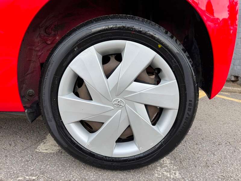 2016 TOYOTA AYGO 2016 TOYOTA AYGO