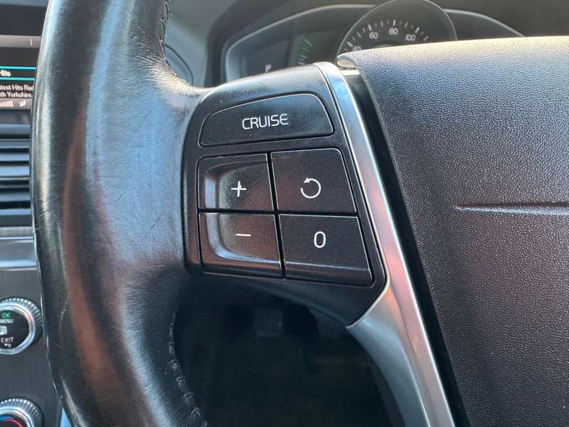 2015 VOLVO XC60 2015 VOLVO XC60