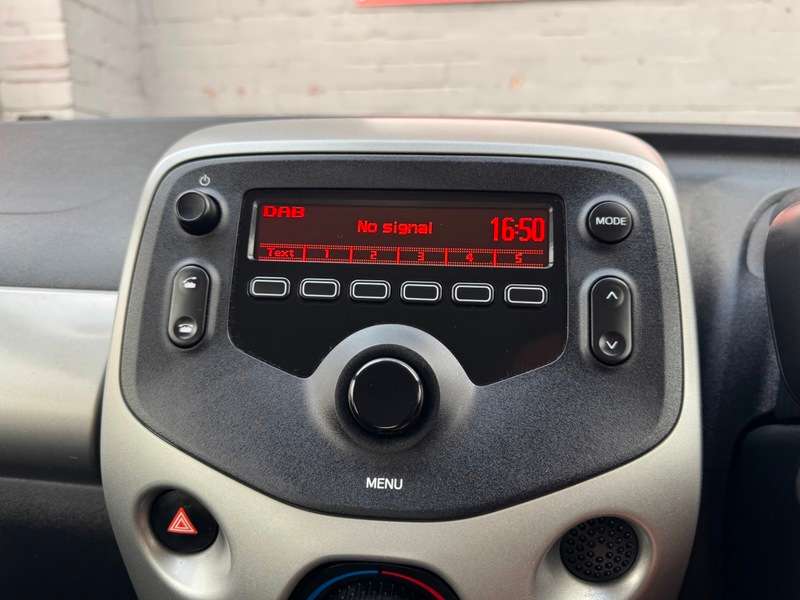 2017 TOYOTA AYGO 2017 TOYOTA AYGO