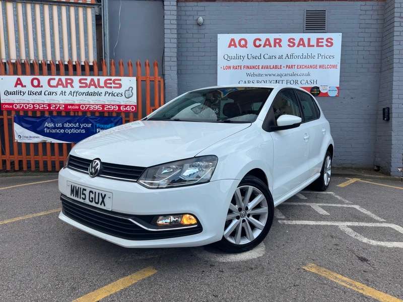 A 2015 VOLKSWAGEN POLO SE TSI A 2015 VOLKSWAGEN POLO SE TSI
