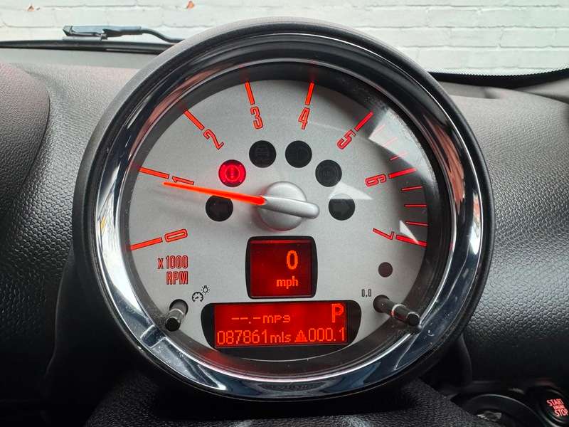 2011 MINI COUNTRYMAN 2011 MINI COUNTRYMAN