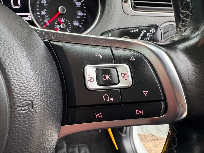 2016 VOLKSWAGEN POLO 2016 VOLKSWAGEN POLO