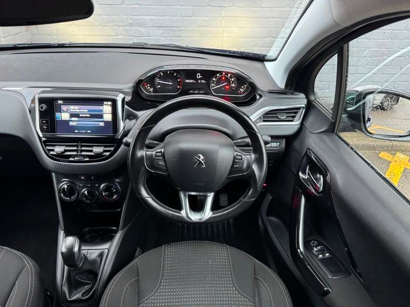 2016 PEUGEOT 208 2016 PEUGEOT 208