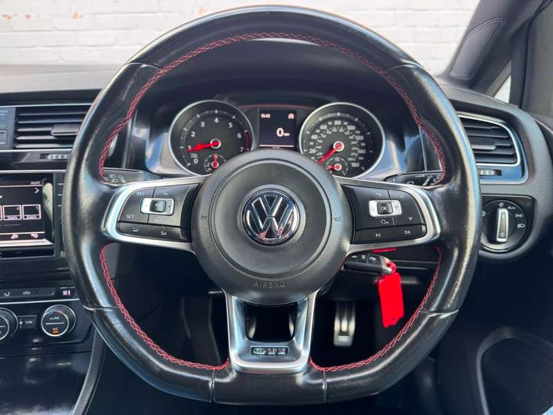 2015 VOLKSWAGEN GOLF 2015 VOLKSWAGEN GOLF