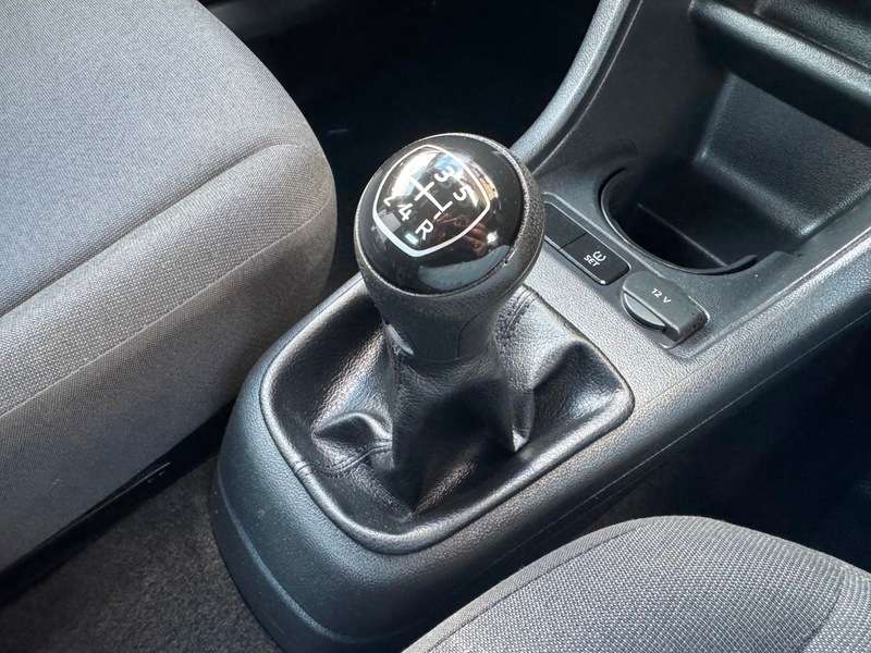 2017 VOLKSWAGEN UP 2017 VOLKSWAGEN UP